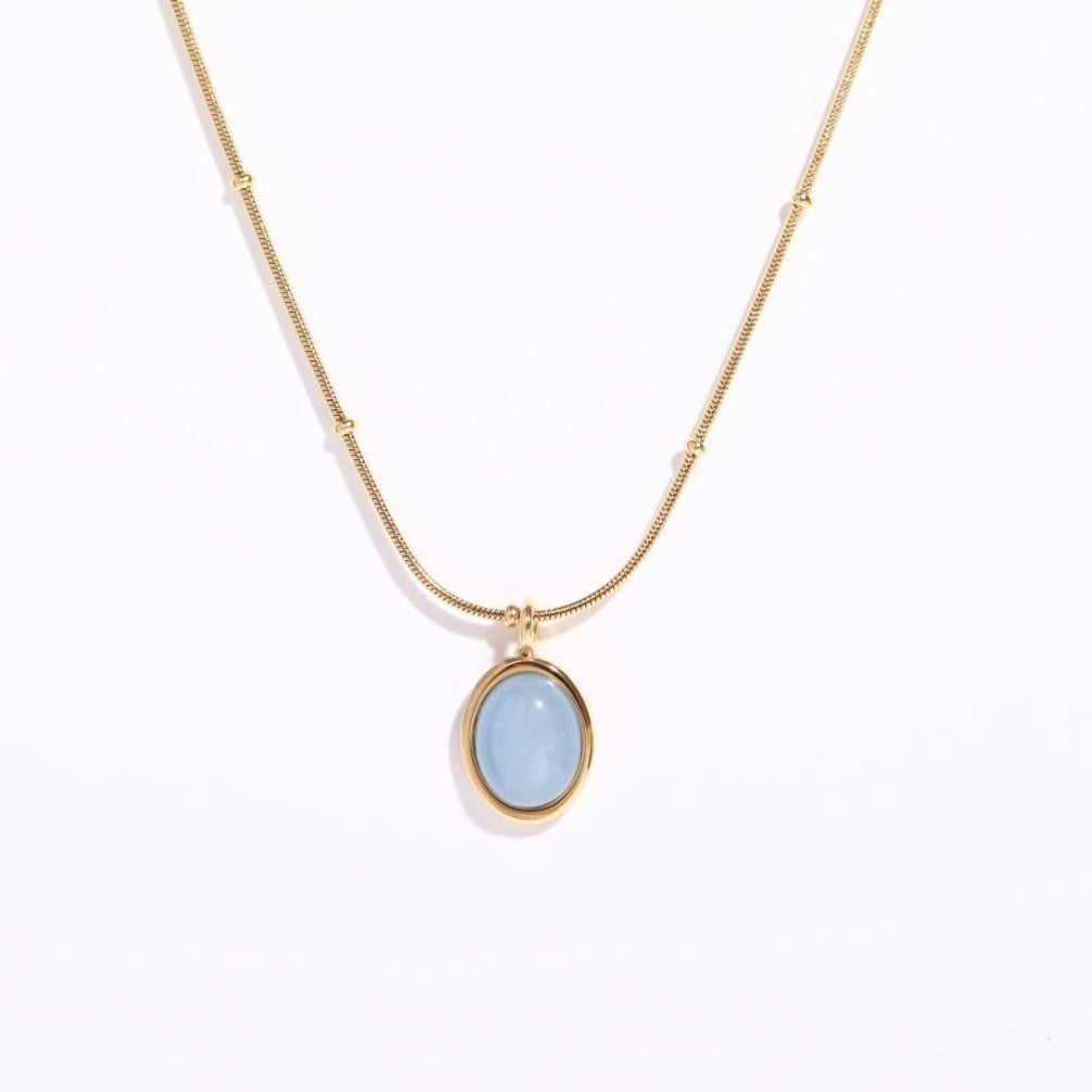 Aquamarine pendant necklace 